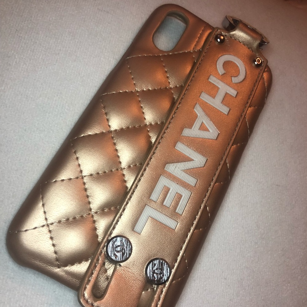 Rose Gold iPhone Case 💎